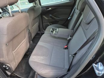 Ford Focus 1.6 Titanium Estate 5dr Petrol Powershift Euro 5 (125 ps)