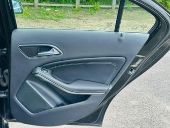 Mercedes-Benz A Class A180