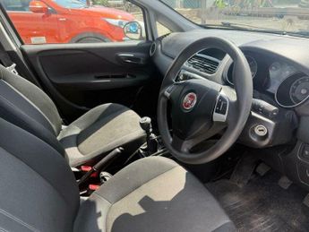 Fiat Punto 1.2 Pop + Euro 6 5dr