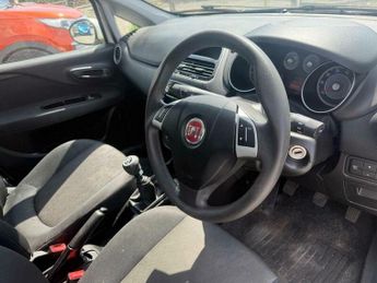 Fiat Punto 1.2 Pop + Euro 6 5dr