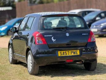 Suzuki Swift 1.3 GL 5dr
