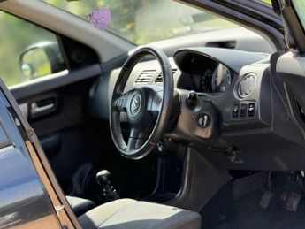 Suzuki Swift 1.3 GL 5dr