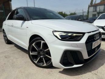 Audi A1 1.0 TFSI 25 Black Edition Sportback Euro 6 (s/s) 5dr