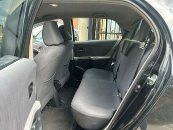 Toyota Yaris 1.33 Dual VVT-i TR Euro 4 (s/s) 5dr