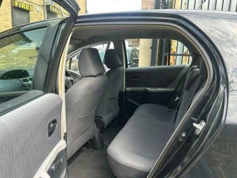 Toyota Yaris 1.33 Dual VVT-i TR Euro 4 (s/s) 5dr