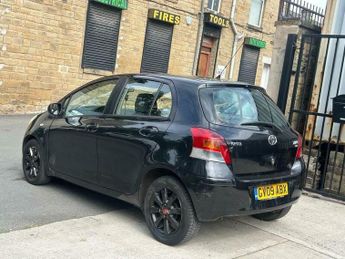 Toyota Yaris 1.33 Dual VVT-i TR Euro 4 (s/s) 5dr