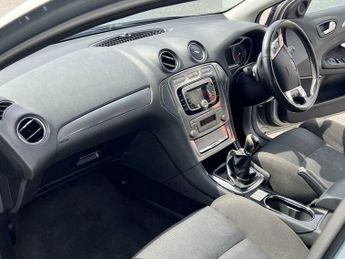 Ford Mondeo 2.0 Titanium 5dr