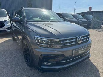 Volkswagen Tiguan 2.0 TDI R-Line DSG 4Motion Euro 6 (s/s) 5dr