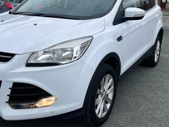 Ford Kuga 2.0 TDCi Titanium Powershift AWD Euro 6 (s/s) 5dr
