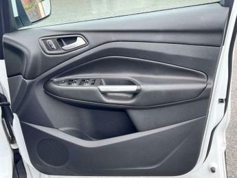 Ford Kuga 2.0 TDCi Titanium Powershift AWD Euro 6 (s/s) 5dr