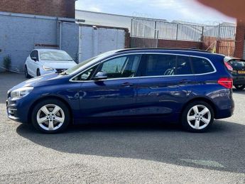 BMW 2 SERIES 2.0 220d Luxury Auto xDrive Euro 6 (s/s) 5dr
