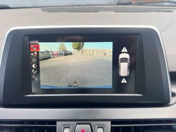 BMW 2 SERIES 2.0 220d Luxury Auto xDrive Euro 6 (s/s) 5dr