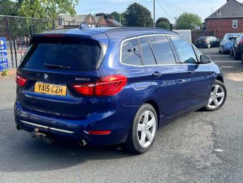 BMW 2 SERIES 2.0 220d Luxury Auto xDrive Euro 6 (s/s) 5dr