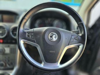Vauxhall Antara 2.2 CDTi Exclusiv 4WD Euro 5 (s/s) 5dr