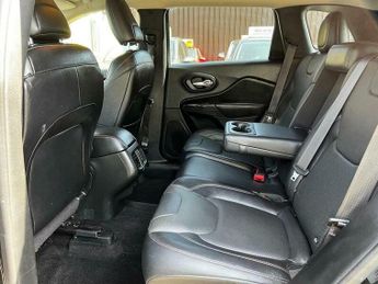 Jeep Cherokee 2.0 CRD Limited Auto 4WD Euro 5 (s/s) 5dr
