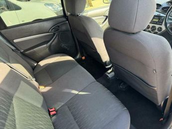 Ford Focus 1.6i 16v Zetec 5dr