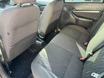 Ford Focus 1.6i 16v Zetec 5dr