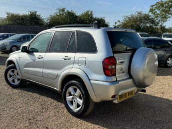 Toyota RAV4 2.0 VVT-i XT-R 4WD 5dr