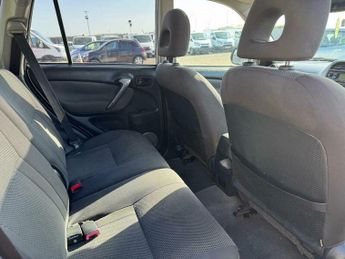 Toyota RAV4 2.0 VVT-i XT-R 4WD 5dr