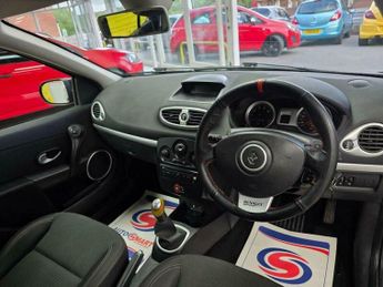 Renault Clio 1.2 TCe Dynamique Euro 4 5dr