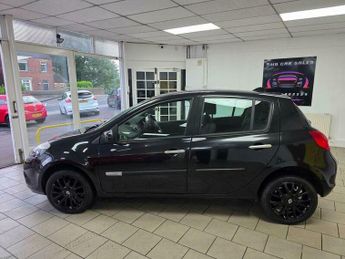 Renault Clio 1.2 TCe Dynamique Euro 4 5dr