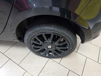 Renault Clio 1.2 TCe Dynamique Euro 4 5dr