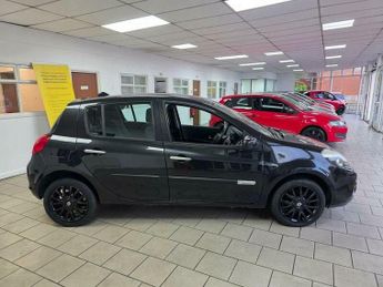 Renault Clio 1.2 TCe Dynamique Euro 4 5dr