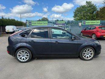 Ford Focus 1.6 Zetec 5dr