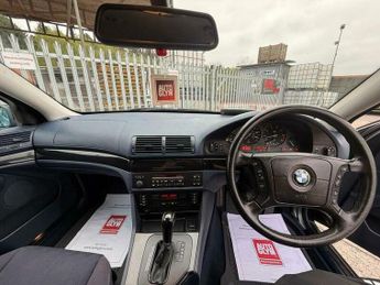 BMW 5 SERIES 2.0 520i SE 4dr