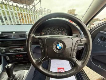 BMW 5 SERIES 2.0 520i SE 4dr