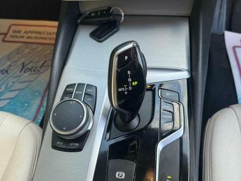 BMW 5 SERIES 2.0 520d SE Touring Auto Euro 6 (s/s) 5dr