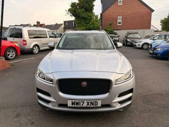Jaguar F-Pace 2.0 D180 Portfolio Auto AWD Euro 6 (s/s) 5dr