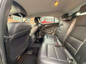 Mercedes-Benz A Class 2.1 A200d Sport 7G-DCT Euro 6 (s/s) 5dr