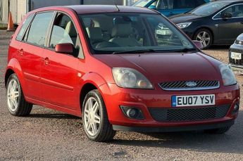Ford Fiesta 1.6 TDCi Ghia 5dr