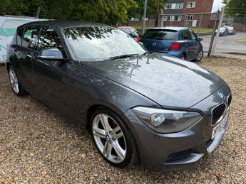 BMW 118 118d M SPORT