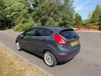 Ford Fiesta TITANIUM AUTO superb service history