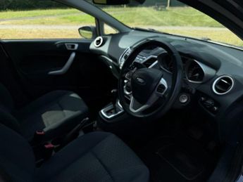 Ford Fiesta TITANIUM AUTO superb service history