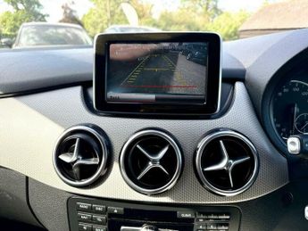 Mercedes-Benz B Class 1.8 B200 CDI BlueEfficiency Sport 7G-DCT Euro 5 (s/s) 5dr