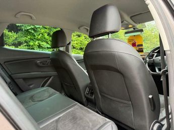 SEAT Leon 2.0 TDI CR FR DSG Euro 5 (s/s) 5dr