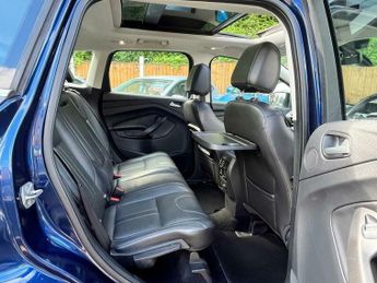 Ford Kuga 2.0 TDCi Titanium X 2WD Euro 5 5dr