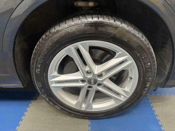 Audi Q5 2.0 Q5 S Line TDI Quattro Semi-Auto 4WD 5dr