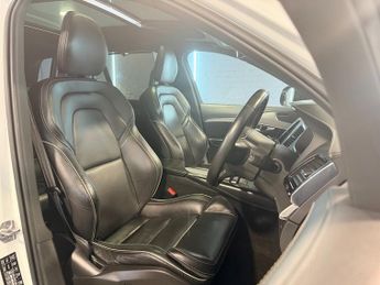 Volvo XC90 2.0 B5 MHEV R-Design Auto 4WD Euro 6 (s/s)