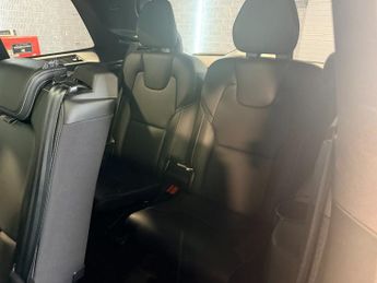 Volvo XC90 2.0 B5 MHEV R-Design Auto 4WD Euro 6 (s/s)