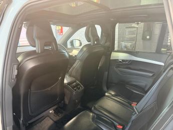 Volvo XC90 2.0 B5 MHEV R-Design Auto 4WD Euro 6 (s/s)
