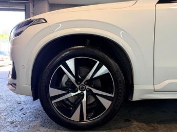 Volvo XC90 2.0 B5 MHEV R-Design Auto 4WD Euro 6 (s/s)