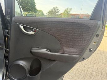 Honda Jazz 1.4 i-VTEC EX Hatchback 5dr Petrol CVT Euro 5 (99 ps)