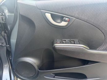 Honda Jazz 1.4 i-VTEC EX Hatchback 5dr Petrol CVT Euro 5 (99 ps)