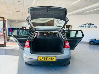 Volkswagen Golf 1.4 TSI Match DSG 5dr