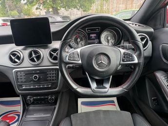 Mercedes GLA GLA 200 AMG LINE PREMIUM