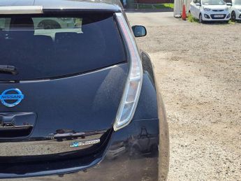 Nissan Leaf 30kWh Tekna Auto 5dr